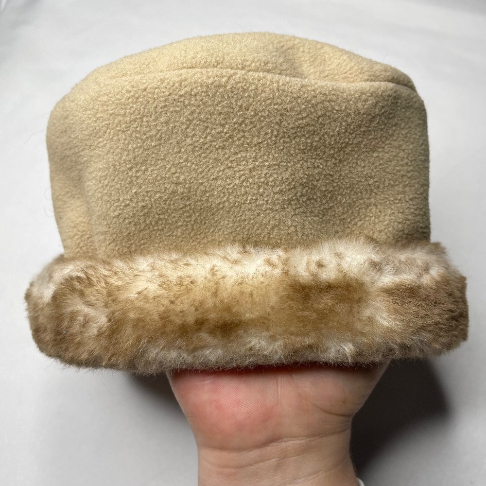 Stylish Winter Hat for Baby Infant Toddler Girls Fur, Silk Interior, Warm